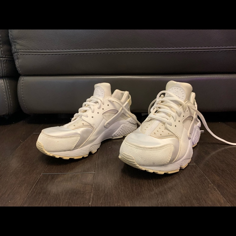Nike air huarache sneakers